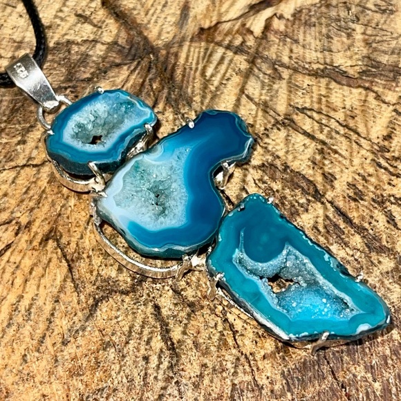 Large Drusy Solar Quartz Pendant 3 1/4" - Picture 9 of 15